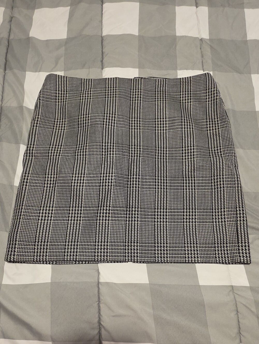 Le Chateau Black & White Plaid Wool Mini Skirt
